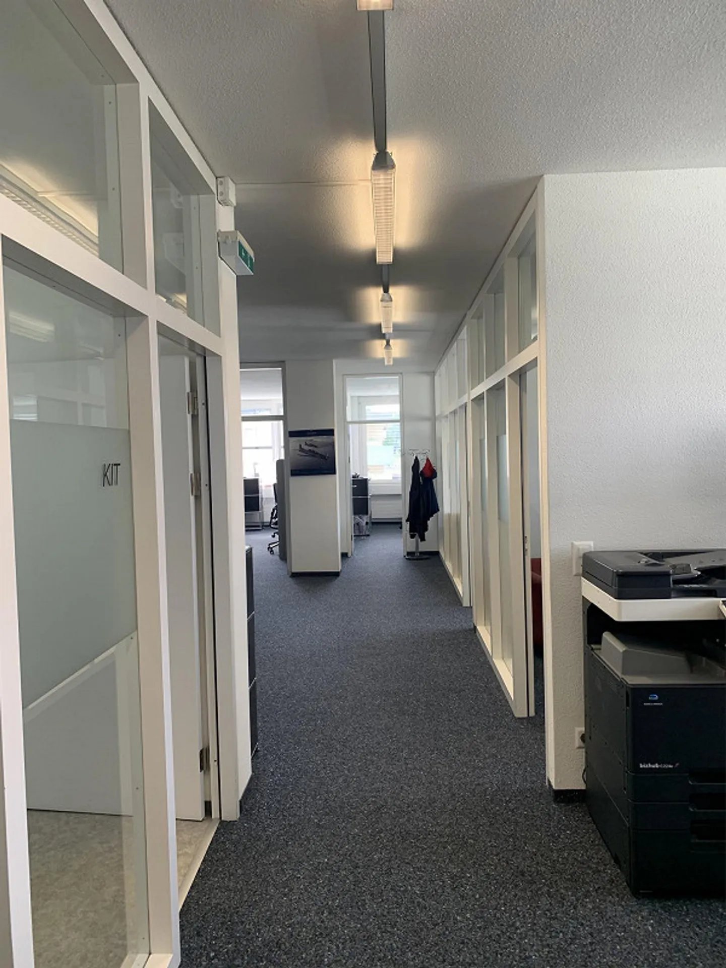 25m2 Office Space - Photo 5 of 5