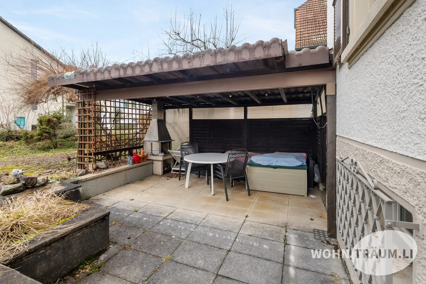 Casa unifamiliare di charme con potenziale - Foto 3 di 13