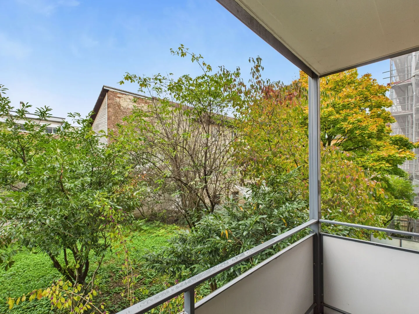 Moderno appartamento di 2,5 stanze con balcone a Basilea - Foto 9 di 10