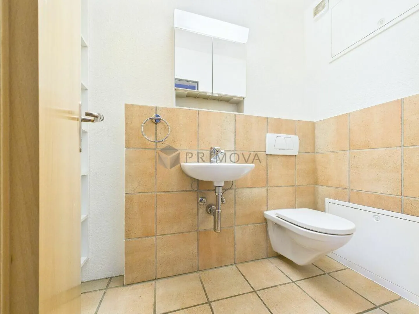 Almost a House, a Lot of Home - Charming Maisonette with Private Outdoor Area in Hittnau - Photo 6 of 10