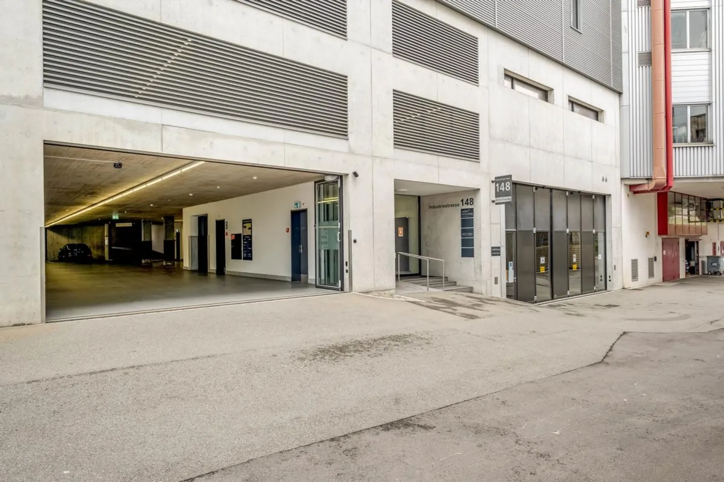 Uffici luminosi di alta qualità in una posizione privilegiata - Foto 29 di 30