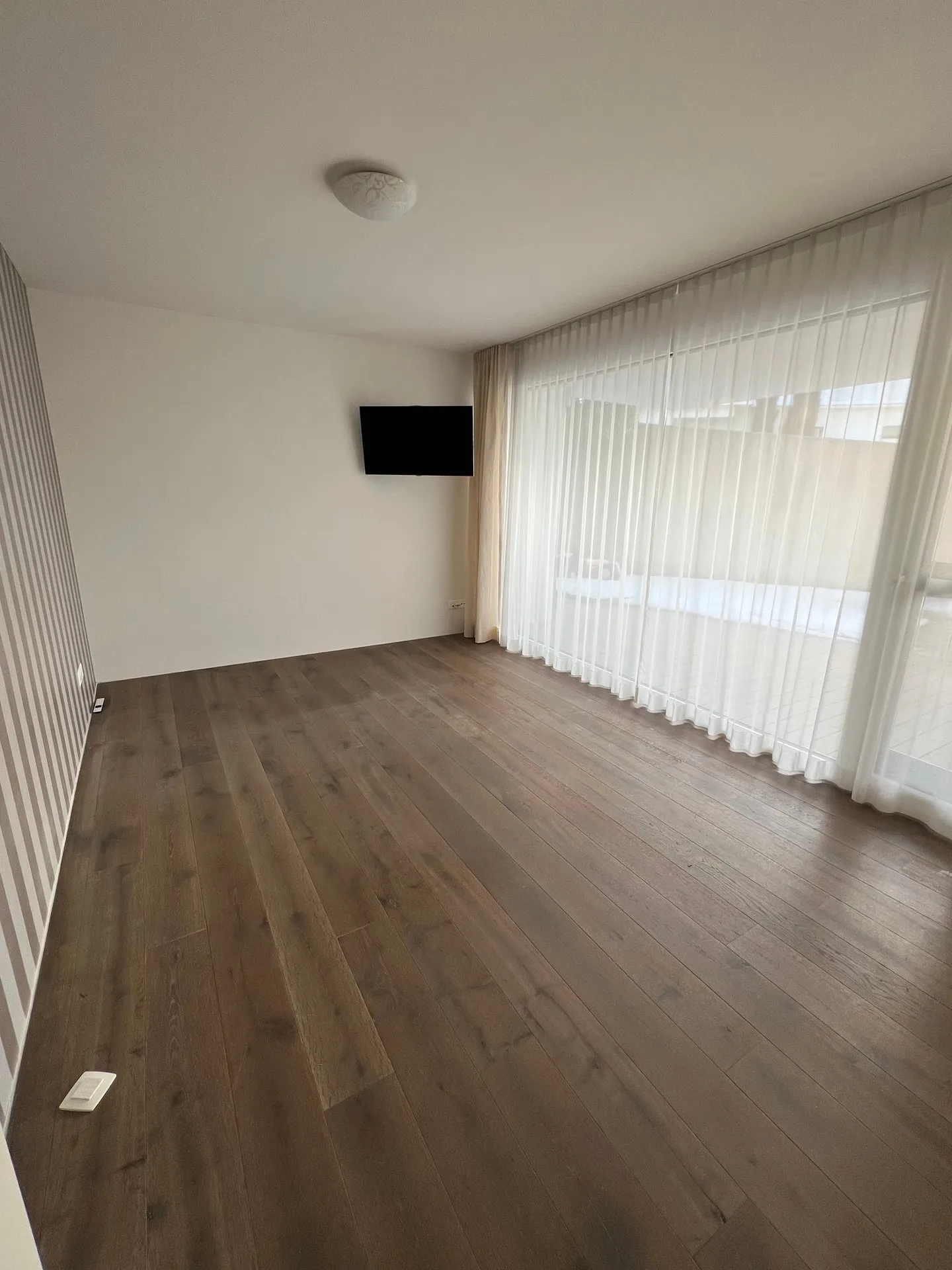 Luxuriöses Familienhaus in Oberwil-Lieli - Foto 13 von 23