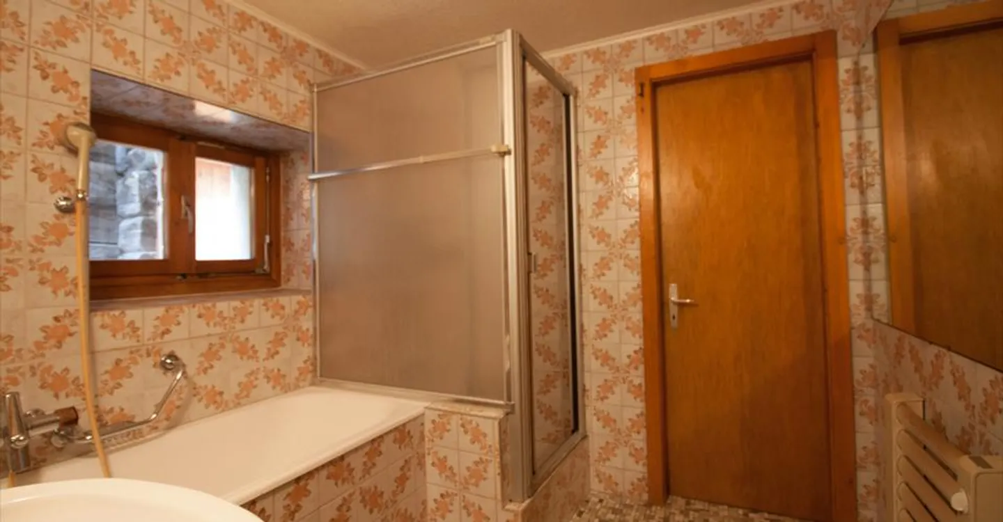 Charming Apartment - Photo 4 of 7
