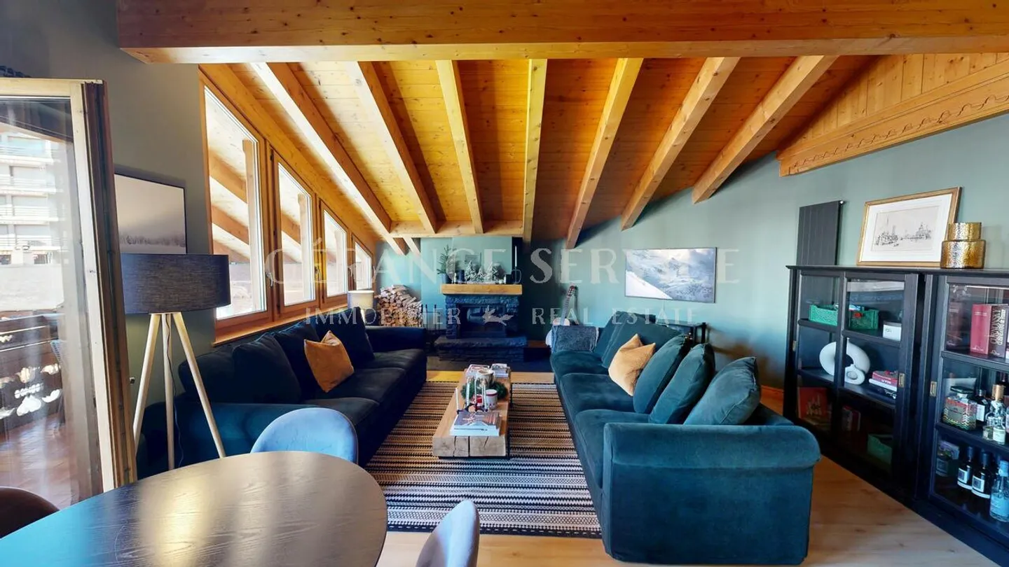 Appartement rénové à Villars - Photo 1 sur 13