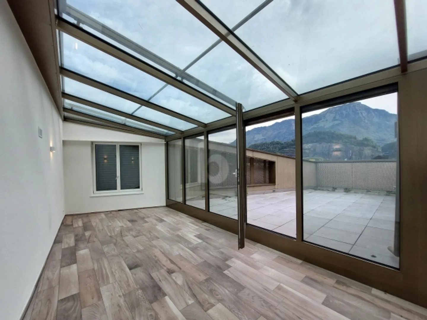 Bureau à vendre - Photo 1 sur 6