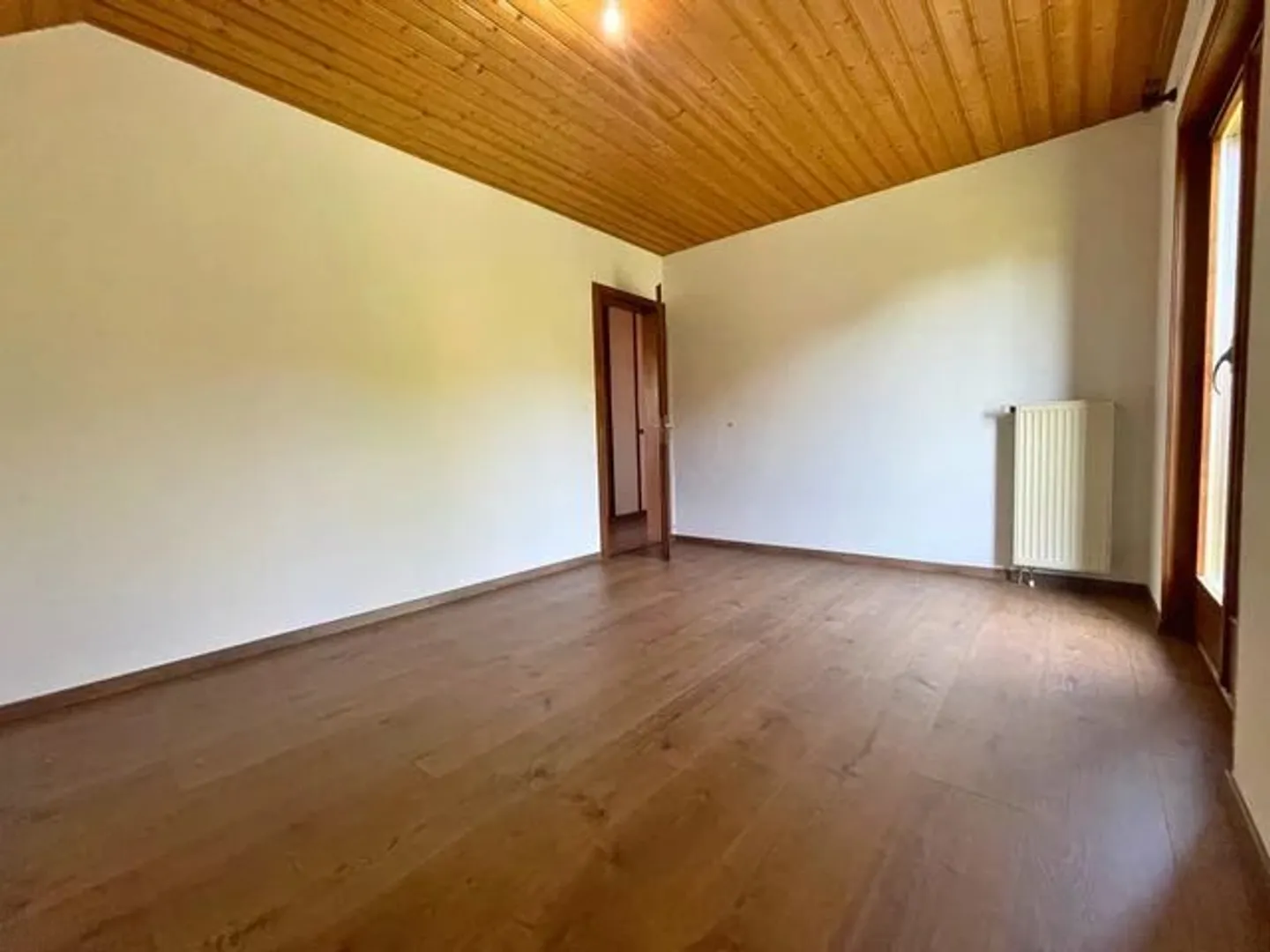 6-Room Terraced House - Photo 6 of 13