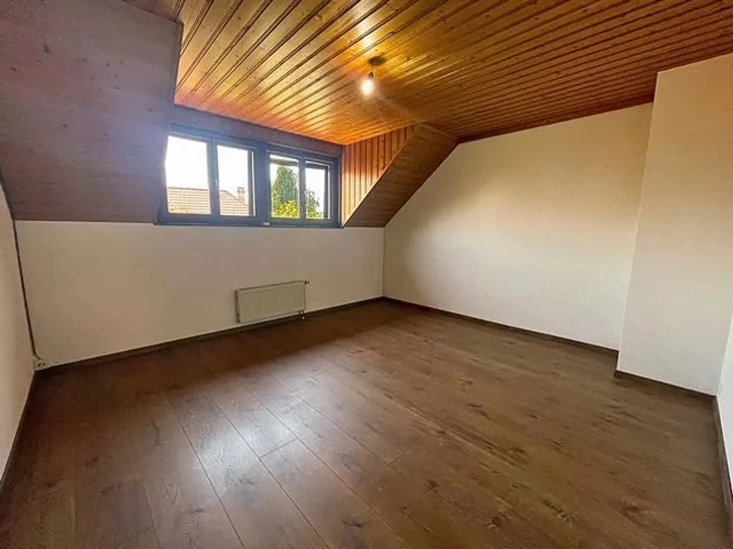 6-Room Terraced House - Photo 7 of 13
