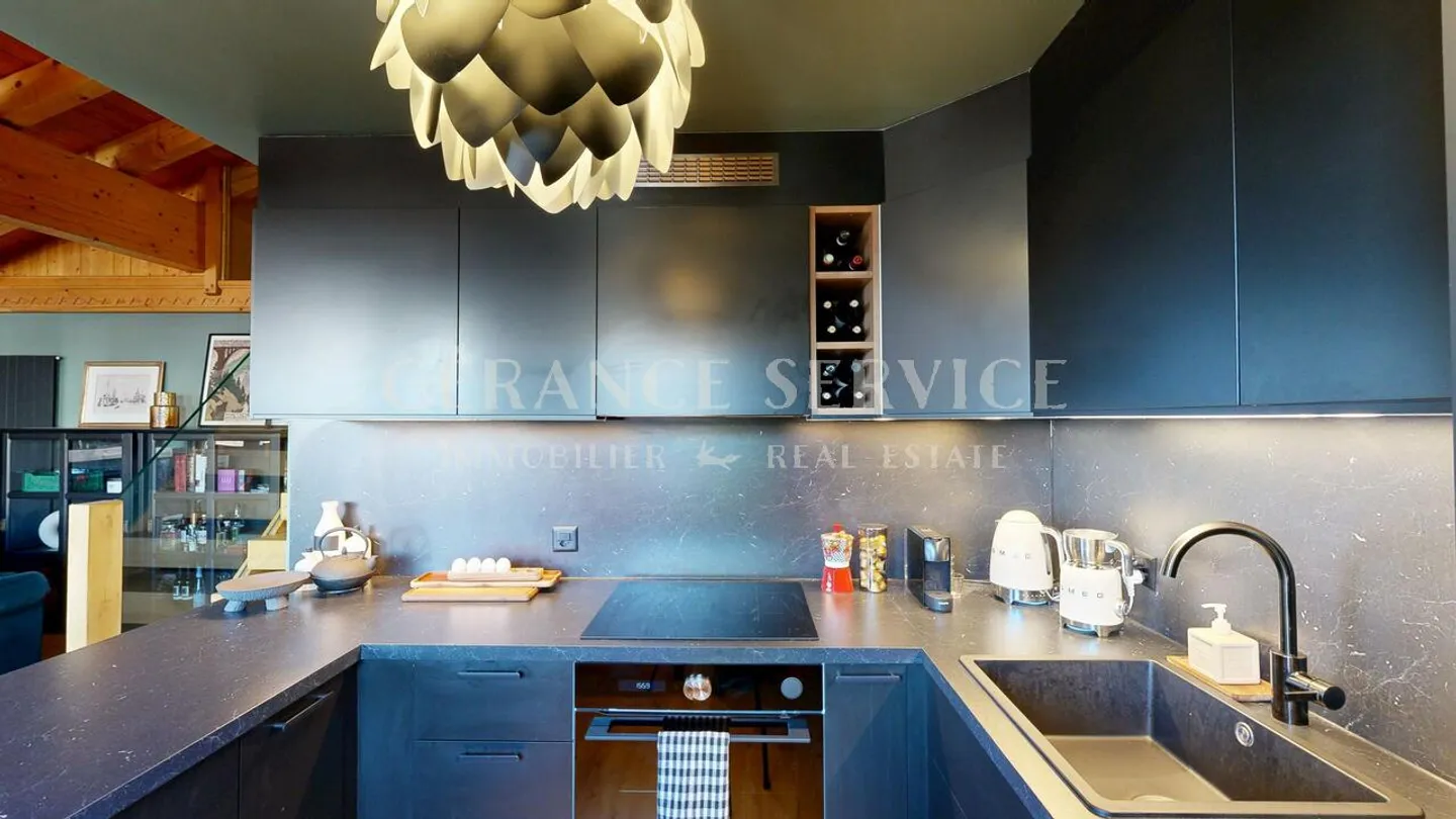 Appartement rénové à Villars - Photo 4 sur 13