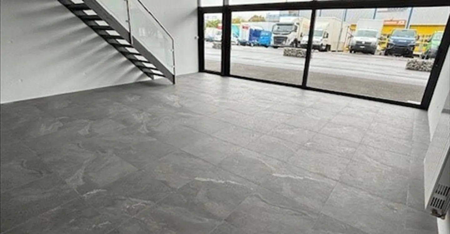 Immeuble mixte à louer - Photo 5 sur 6