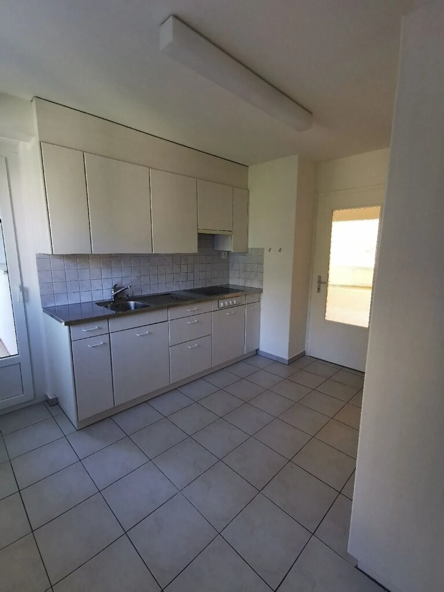 Appartamento 3.5 stanze nel centro di Chur in affitto! - Foto 3 di 10