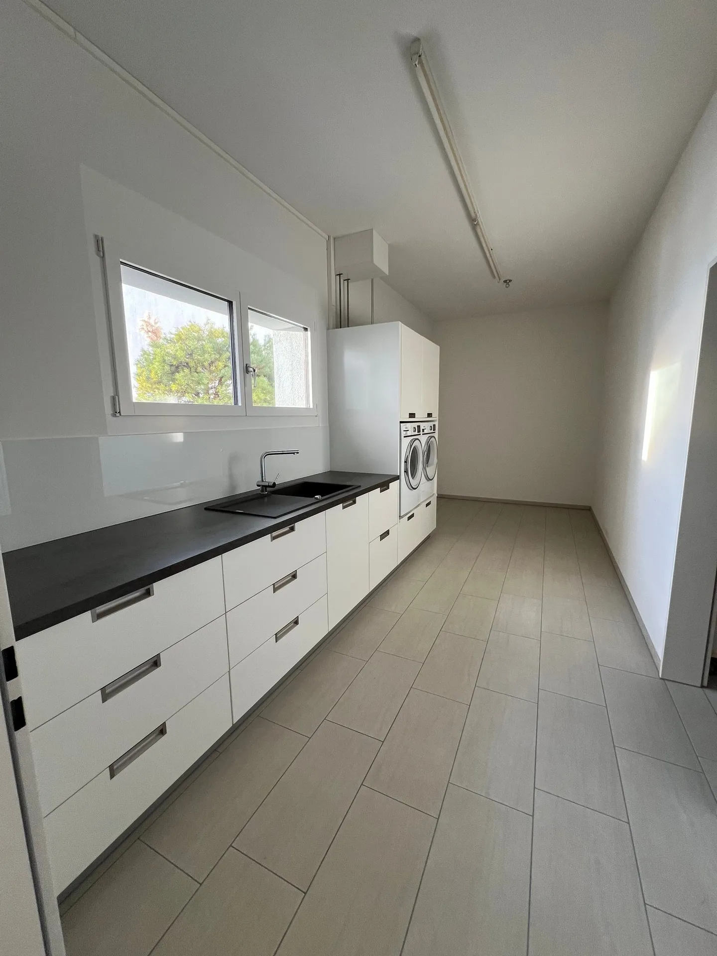 Luxuriöses Familienhaus in Oberwil-Lieli - Foto 23 von 23