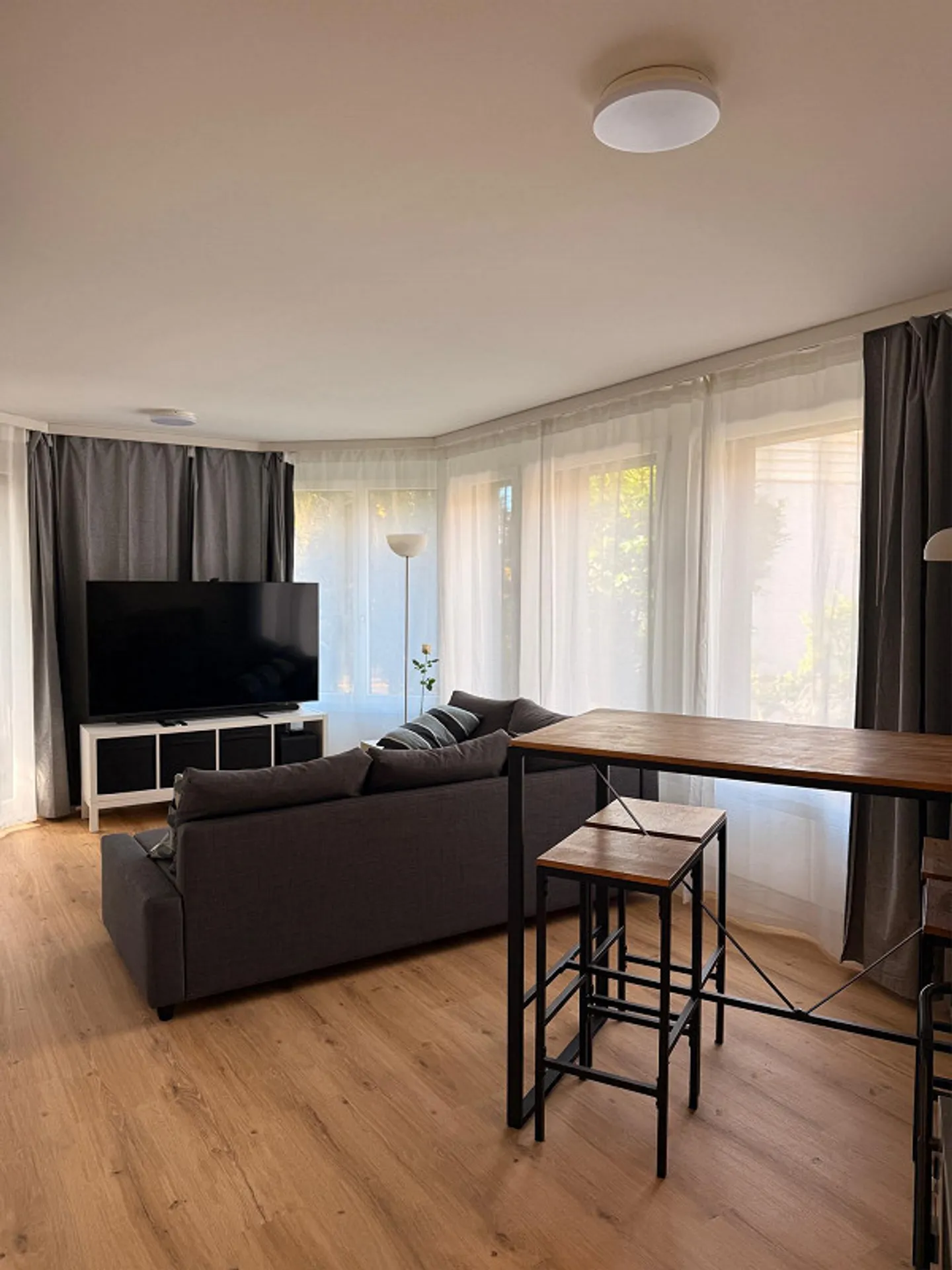 Appartamento 1,5 stanze vicino al lago - Foto 2 di 9