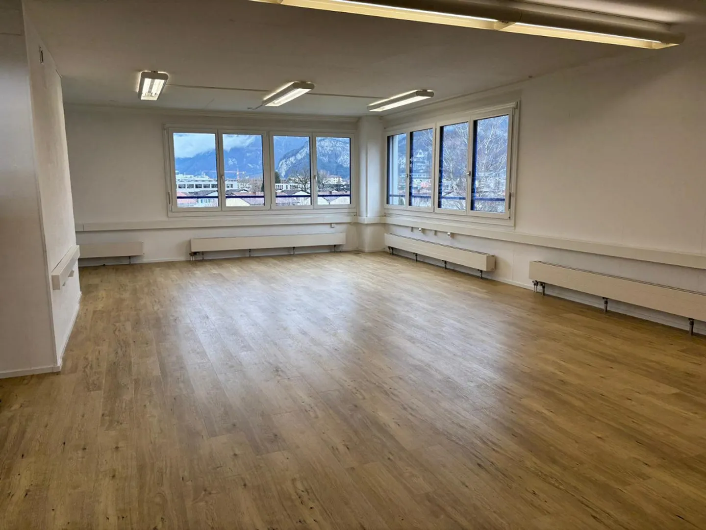 Newly renovated office/commercial space in a central location - Photo 1 of 11