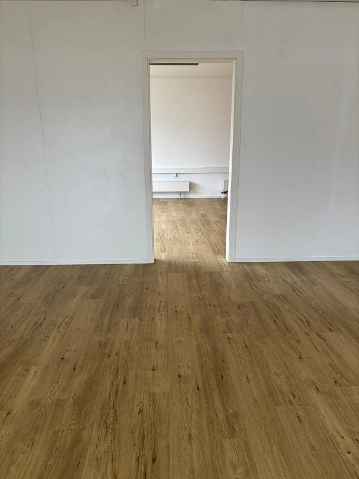 Newly renovated office/commercial space in a central location - Photo 6 of 11