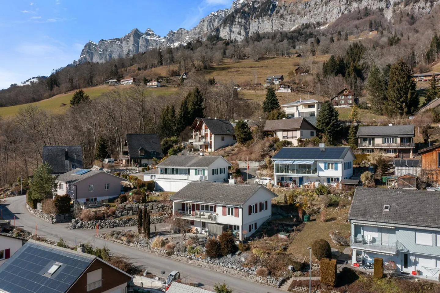 Einfamilienhaus kaufen - Foto 2 von 12
