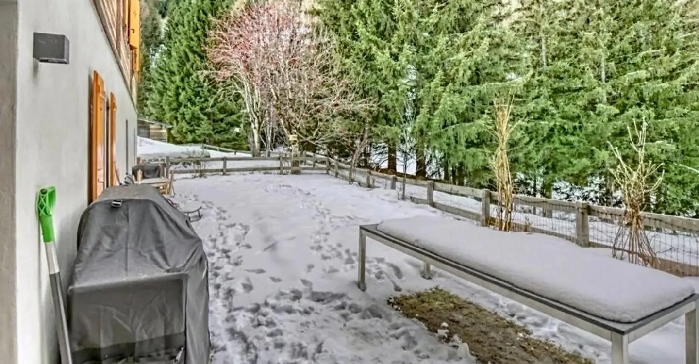 Charming Renovated Chalet - Photo 8 of 9