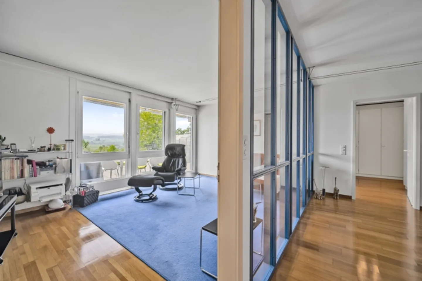 Spacious terrace apartment with flexible floor plan - Photo 8 of 10