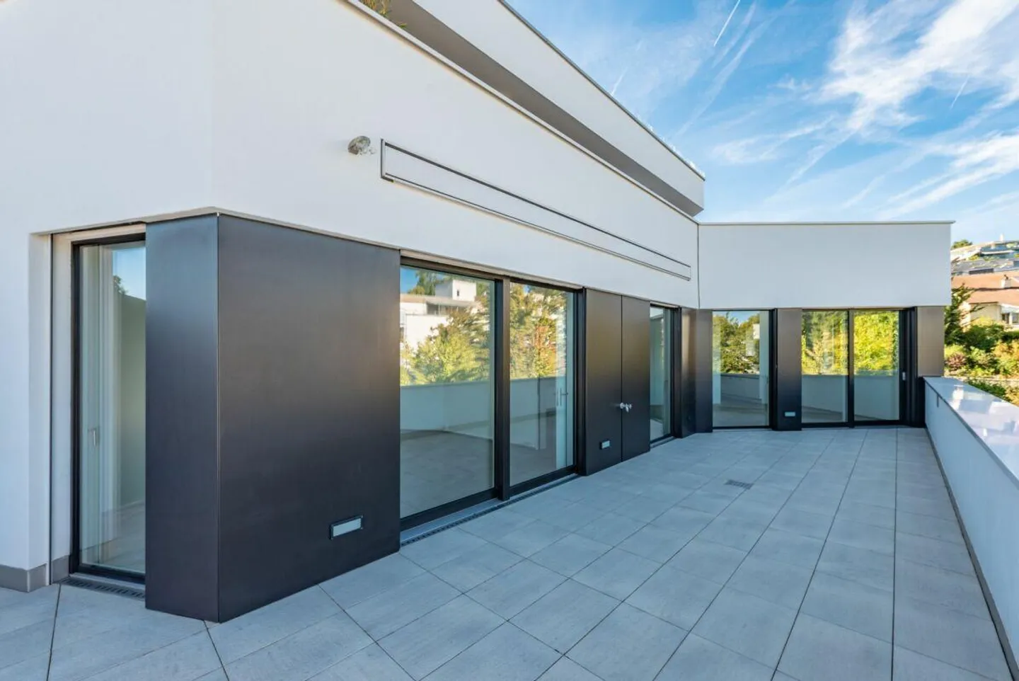 Condominio esclusivo di 4 1/2 stanze in una posizione privilegiata - Foto 10 di 18