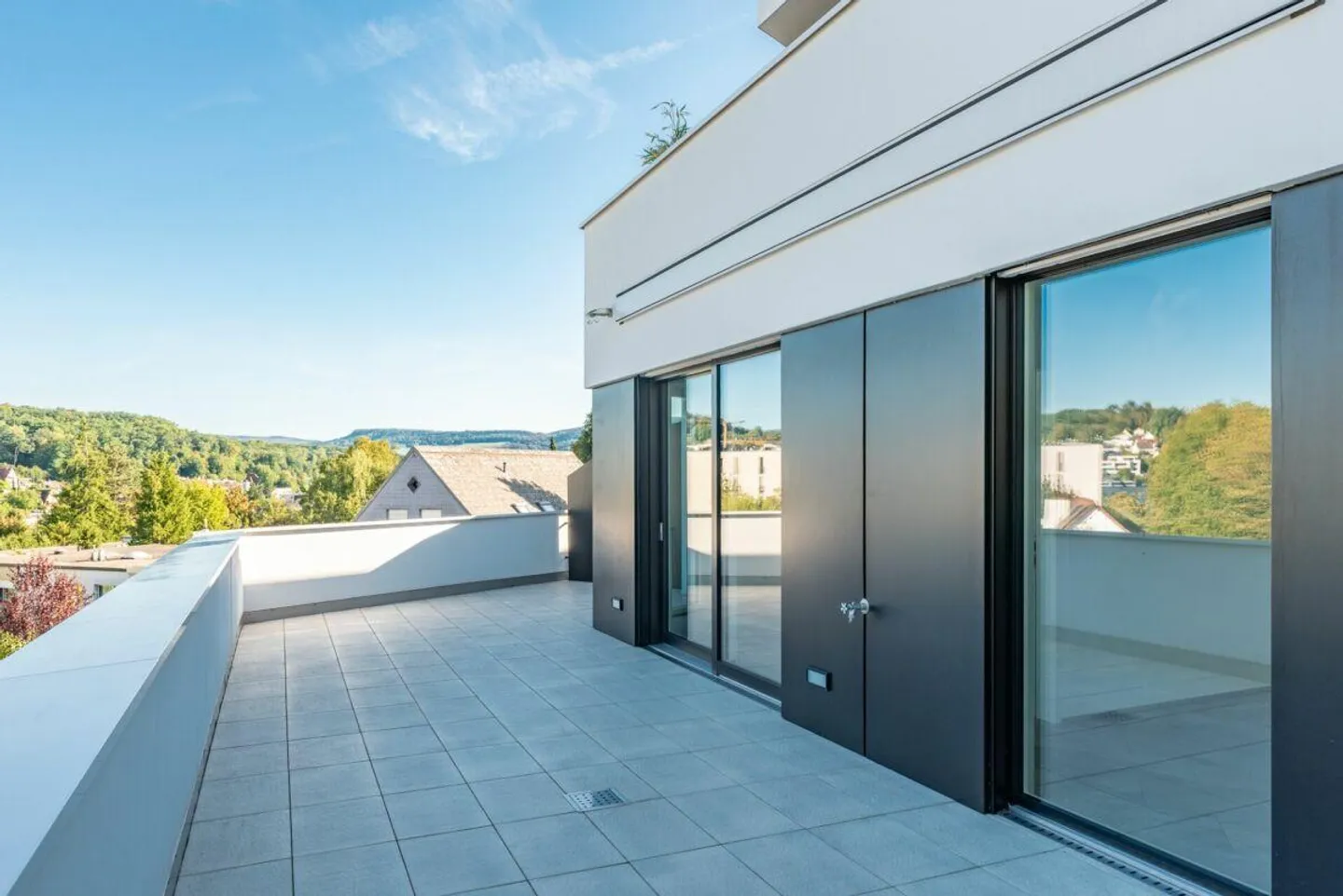Condominio esclusivo di 4 1/2 stanze in una posizione privilegiata - Foto 11 di 18