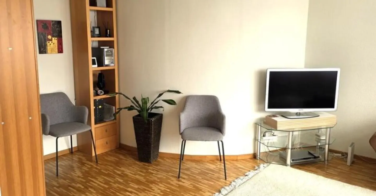 Schöne 4-Zimmer-Wohnung in angenehmer Umgebung - Foto 5 von 12