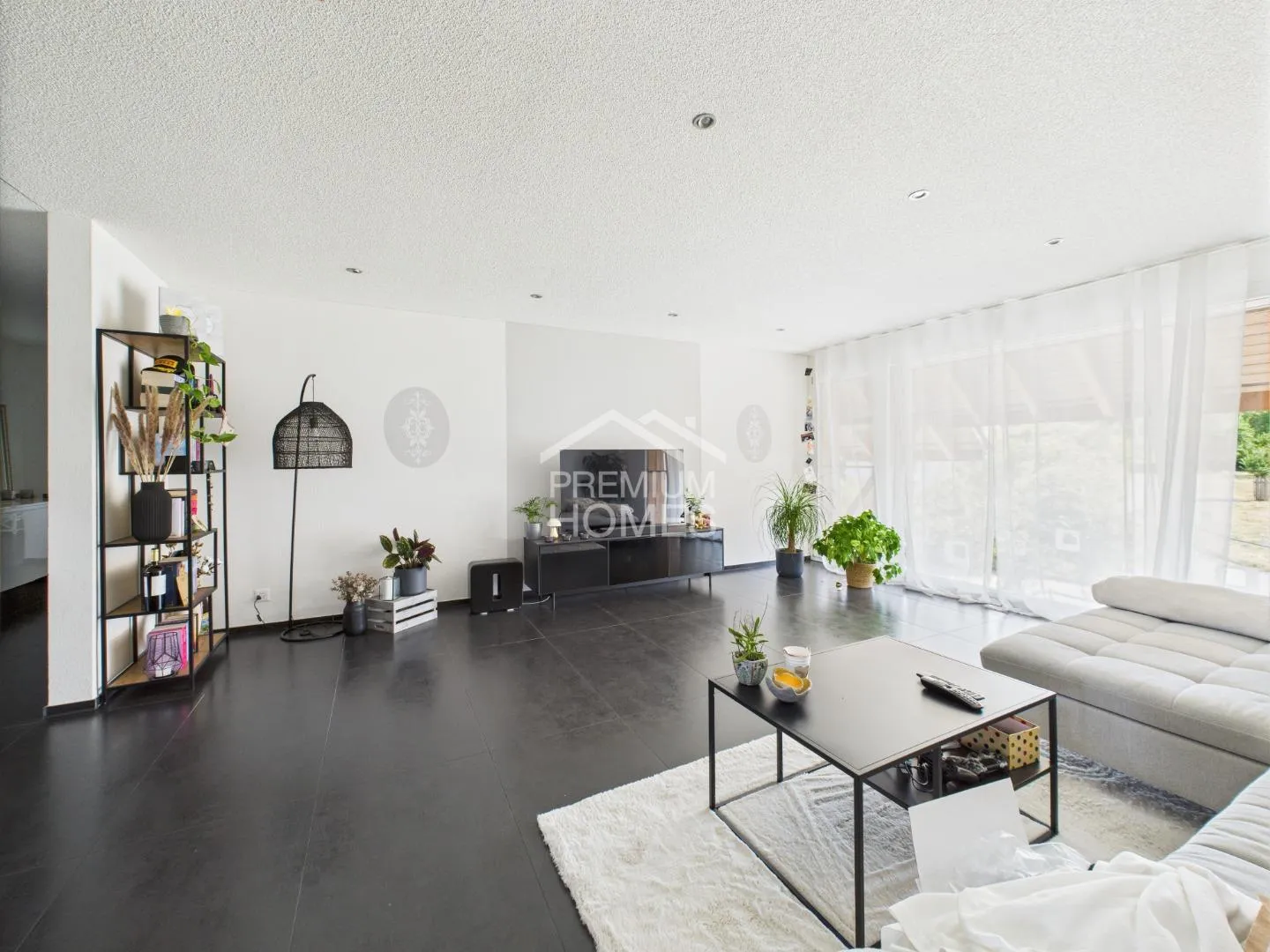 Appartement moderne avec vue - Photo 2 sur 7