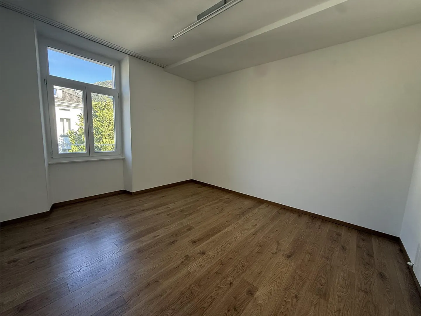 Appartement de prestige et riche en charme dans le centre de Bellinzone - Photo 4 sur 5
