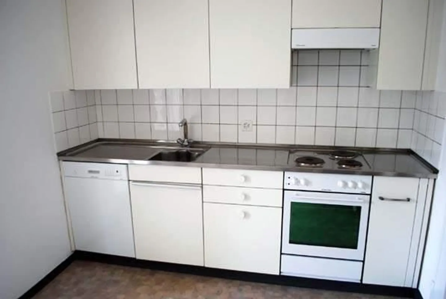 Bright 3.5 room apartment in a good location! - Photo 3 of 7