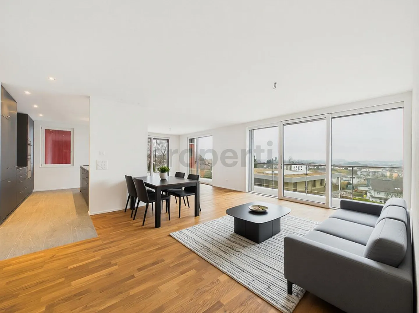 Moderne 5.5-Zimmer-Wohnung mit Balkon, Wetzikon - Foto 2 von 18