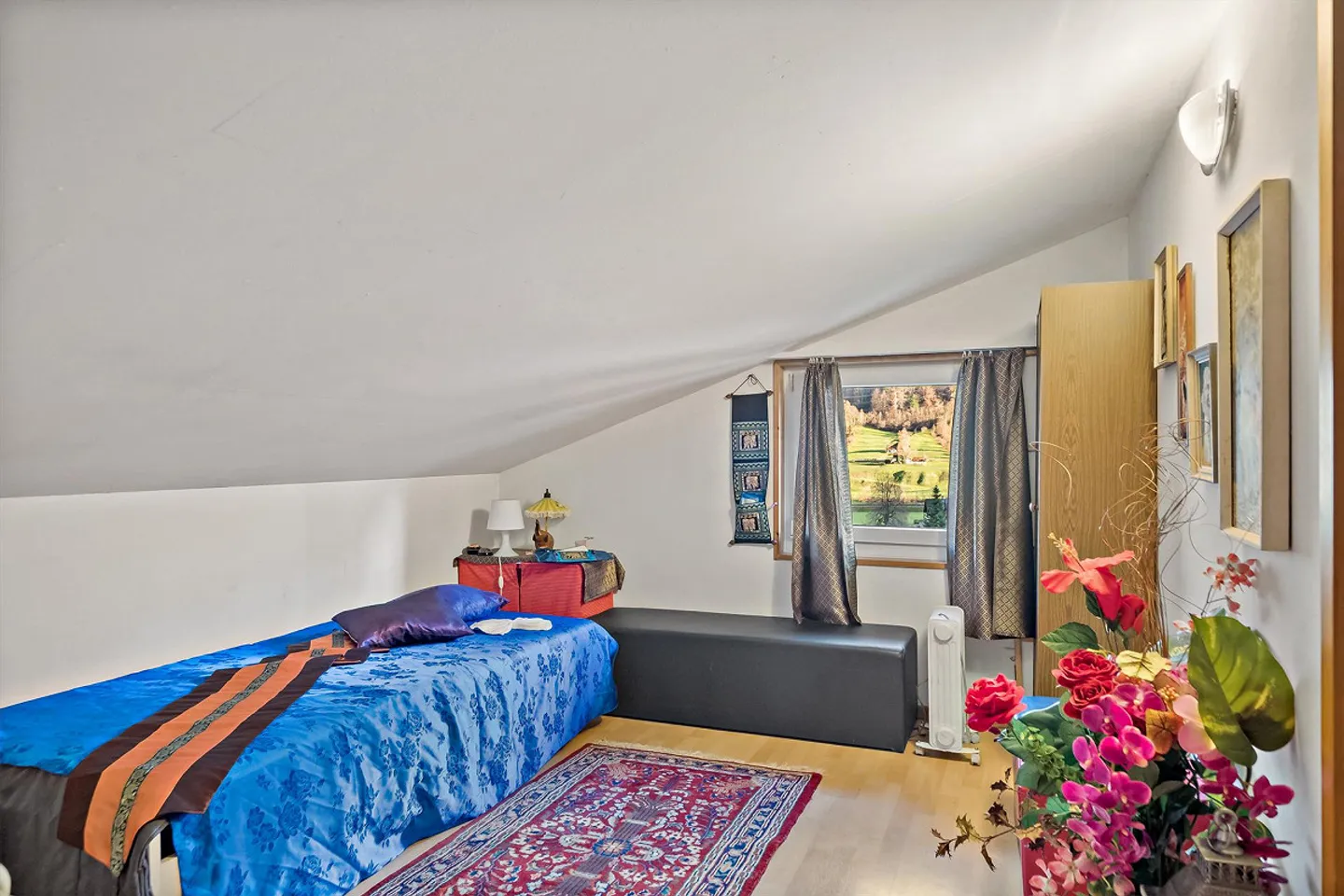 Potential for Creatives (large house part) - Photo 7 of 8