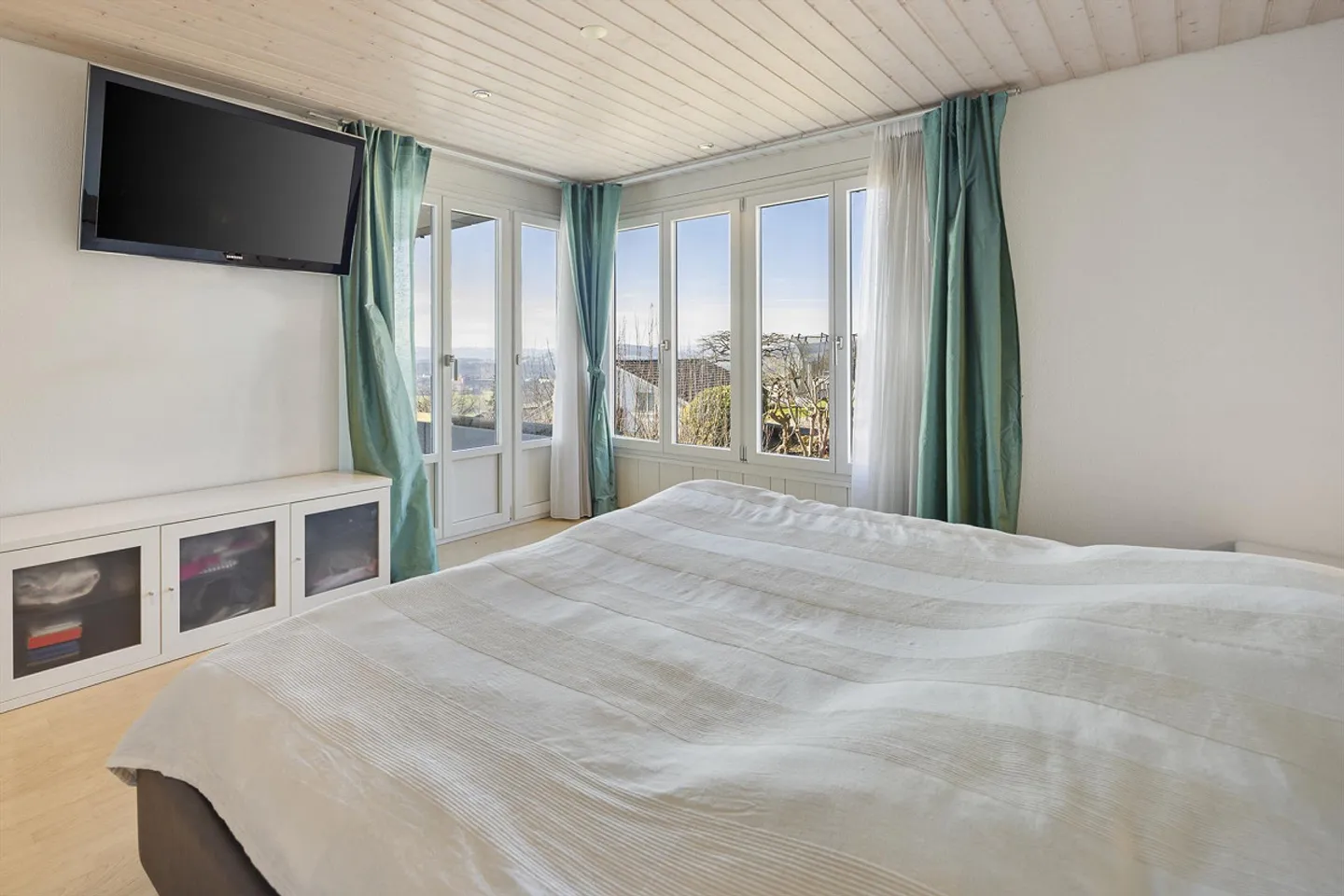 Villa Éblouissante avec Vue sur le Lac - Photo 5 sur 14