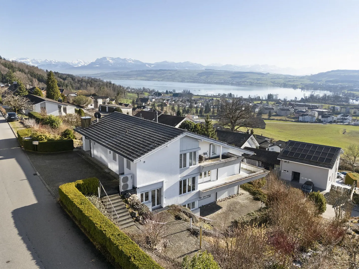 Villa Éblouissante avec Vue sur le Lac - Photo 12 sur 14