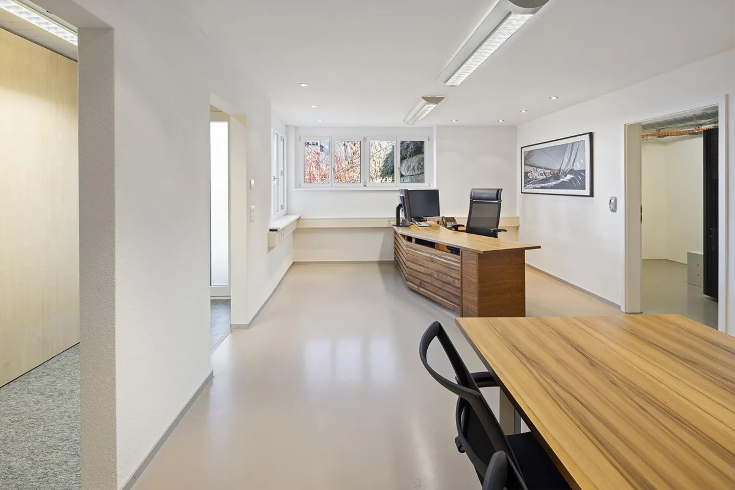 Villa Éblouissante avec Vue sur le Lac - Photo 10 sur 14