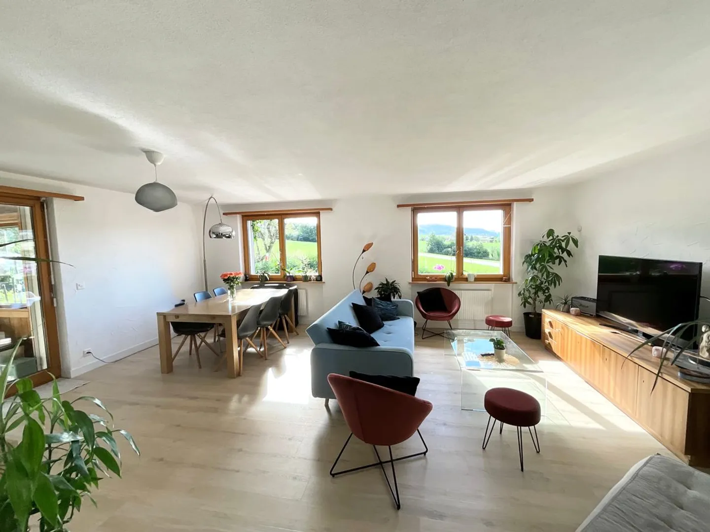 Magnifique appartement duplex de 4,5 pièces avec terrasse et jardin privé - Photo 1 sur 12