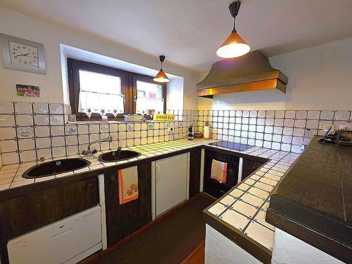 Incantevole casa familiare con giardino - Foto 11 di 38