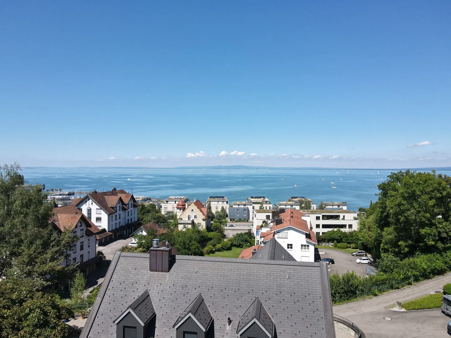 Appartamento attico lussuoso di 6½ stanze sul Lago di Costanza con vista lago non ostacolata - Foto 2 di 3