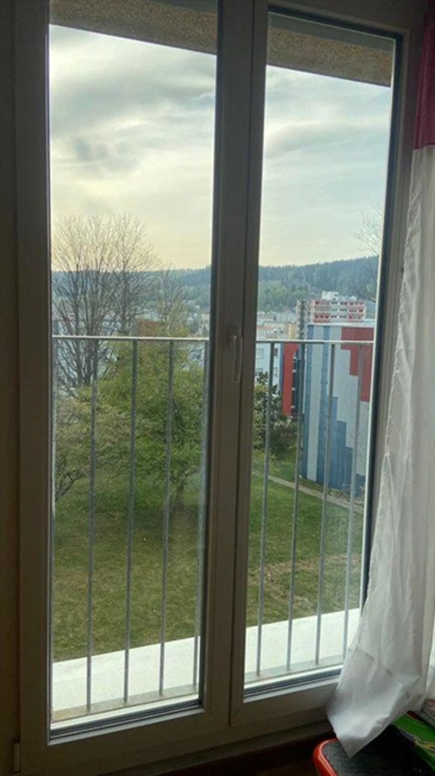 Appartement confortable de 4 pièces dans un beau bâtiment - Photo 9 sur 13