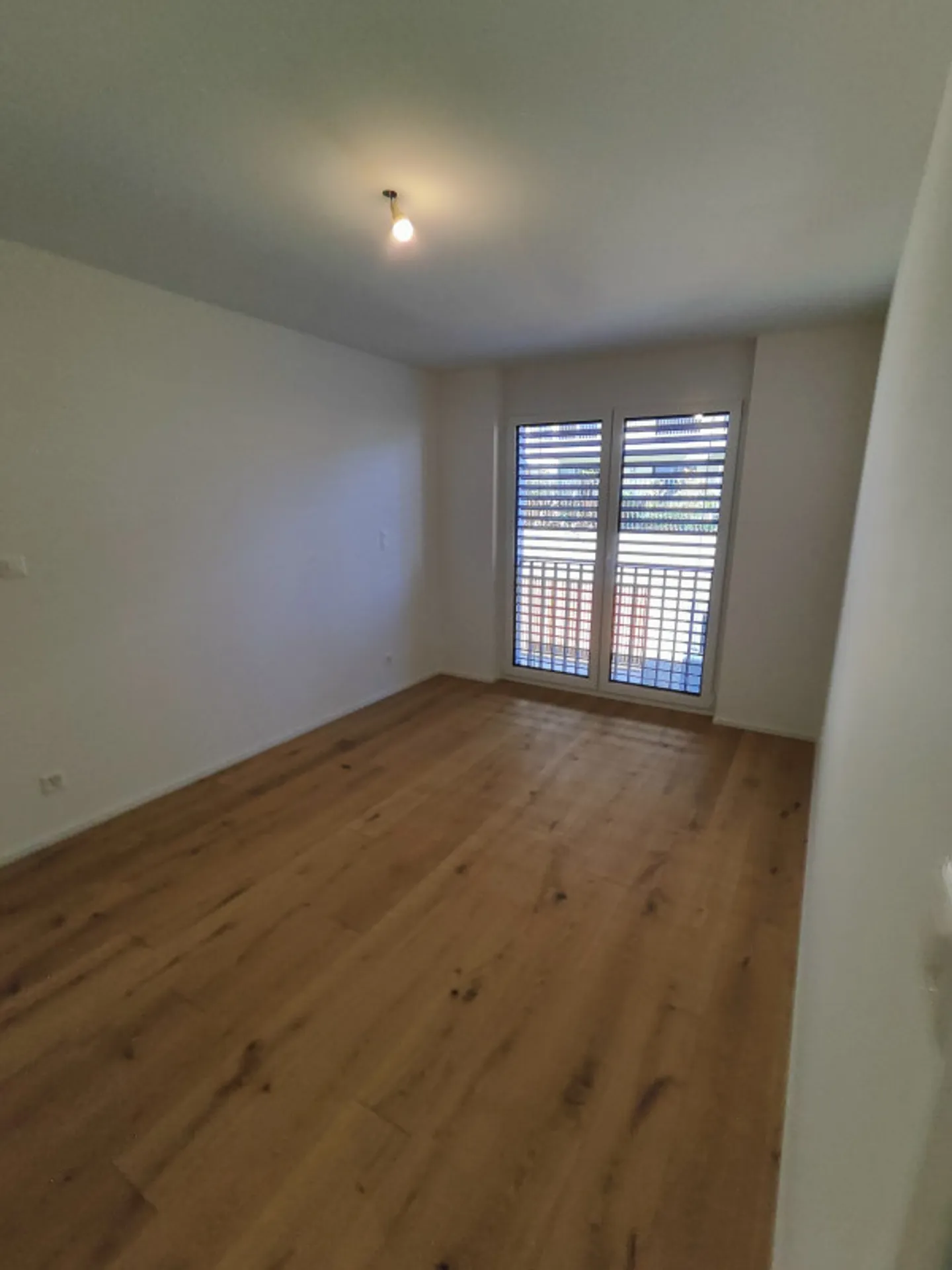 3.5 Room Apartment - Photo 4 of 5