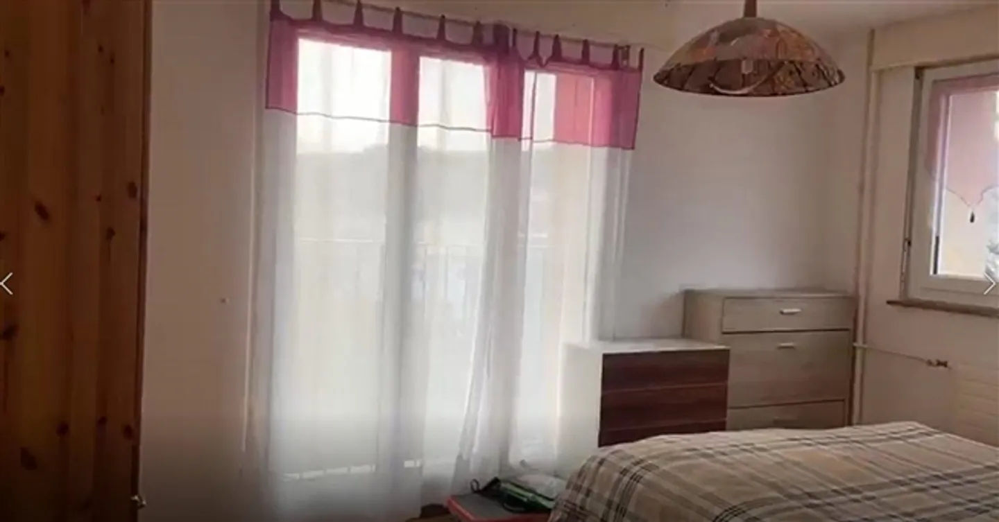 Appartement confortable de 4 pièces dans un beau bâtiment - Photo 5 sur 13