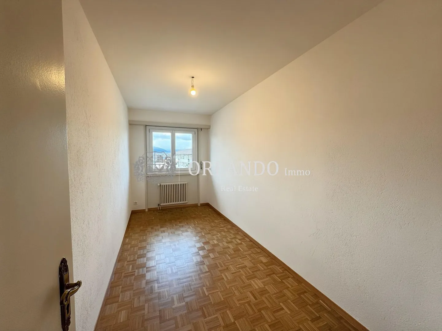 Apartment for rent - Photo 6 of 10
