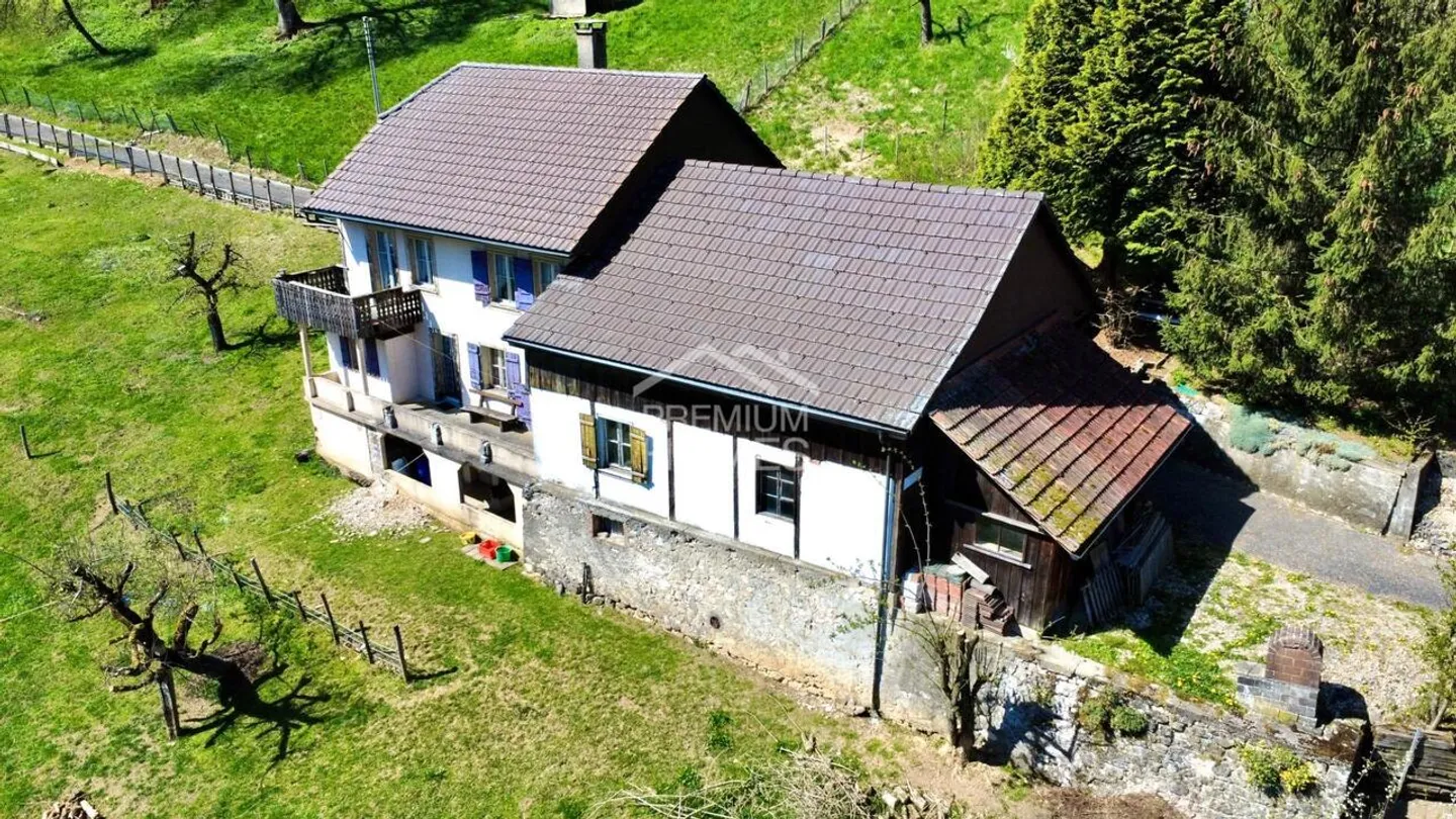 Maison individuelle à vendre - Photo 1 sur 13