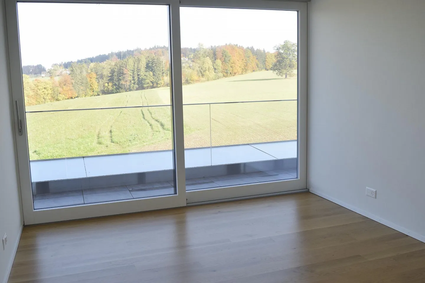 Attic 5.5 Room Apartment for Rent - Photo 8 of 11