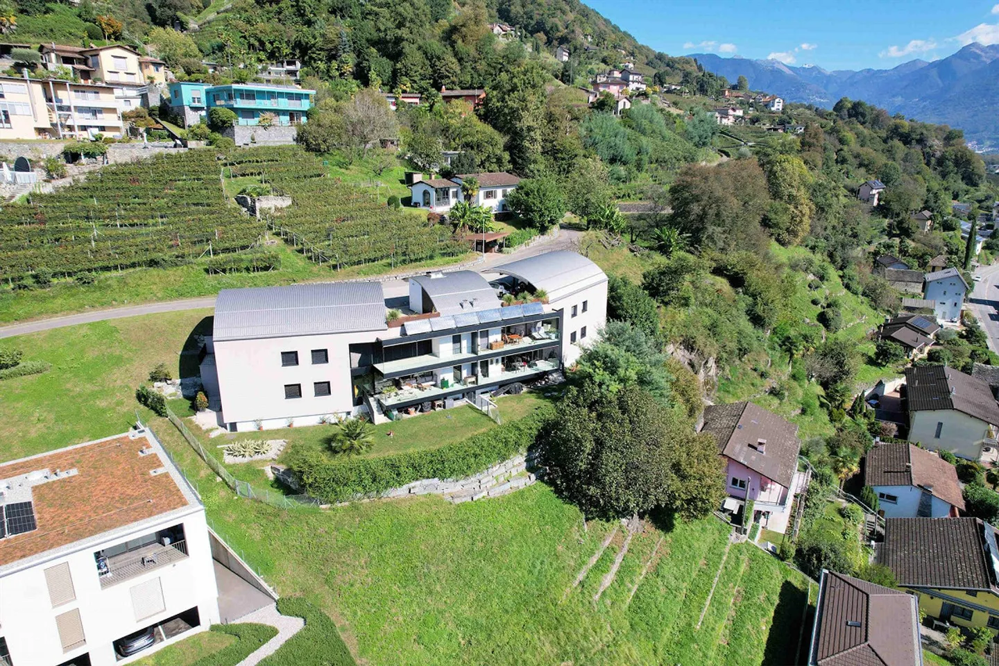 Elegantes Appartement mit Panoramablick - Foto 2 von 19