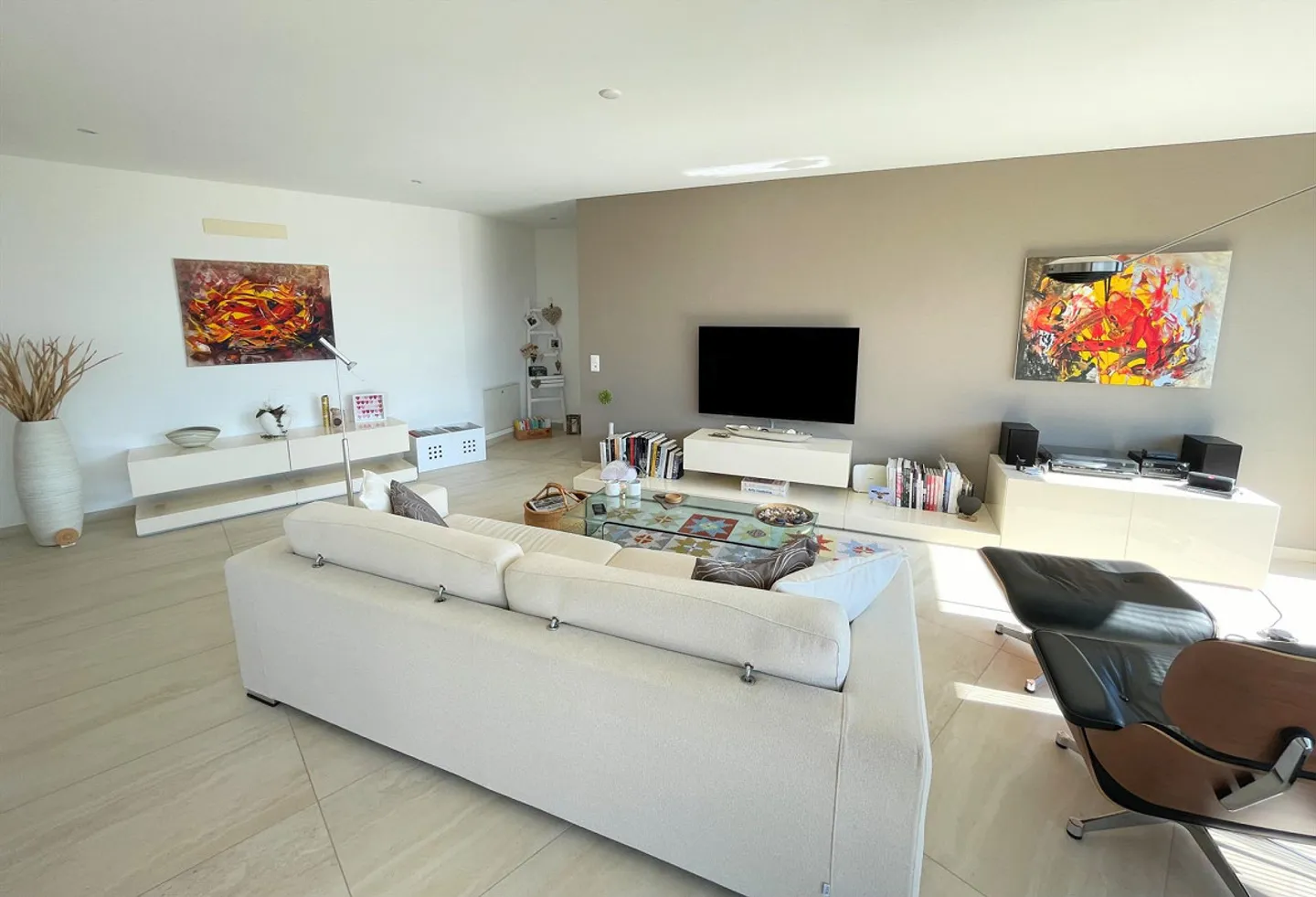 Elegantes Appartement mit Panoramablick - Foto 8 von 19