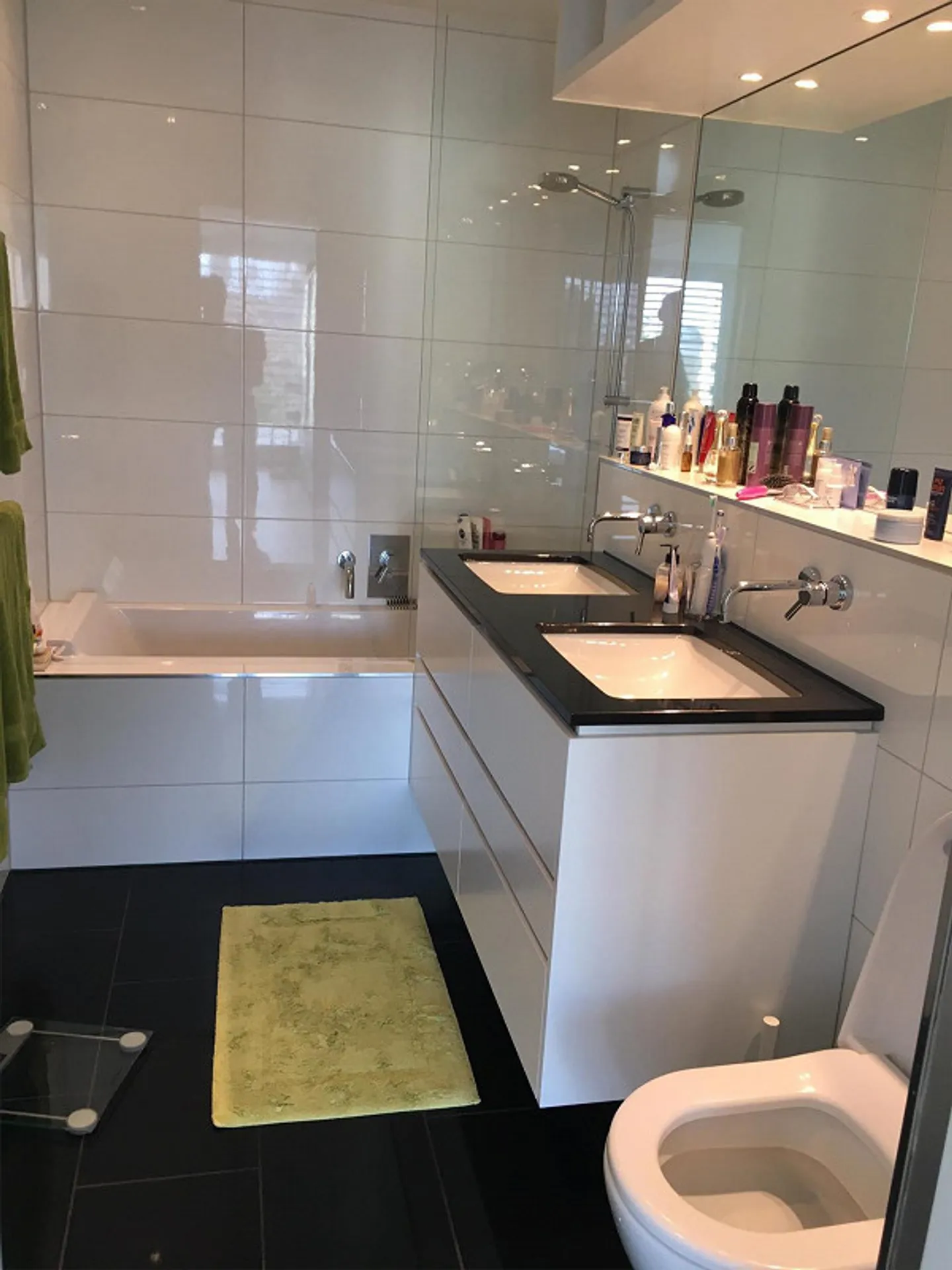 Attic 5.5 Room Apartment for Rent - Photo 10 of 11