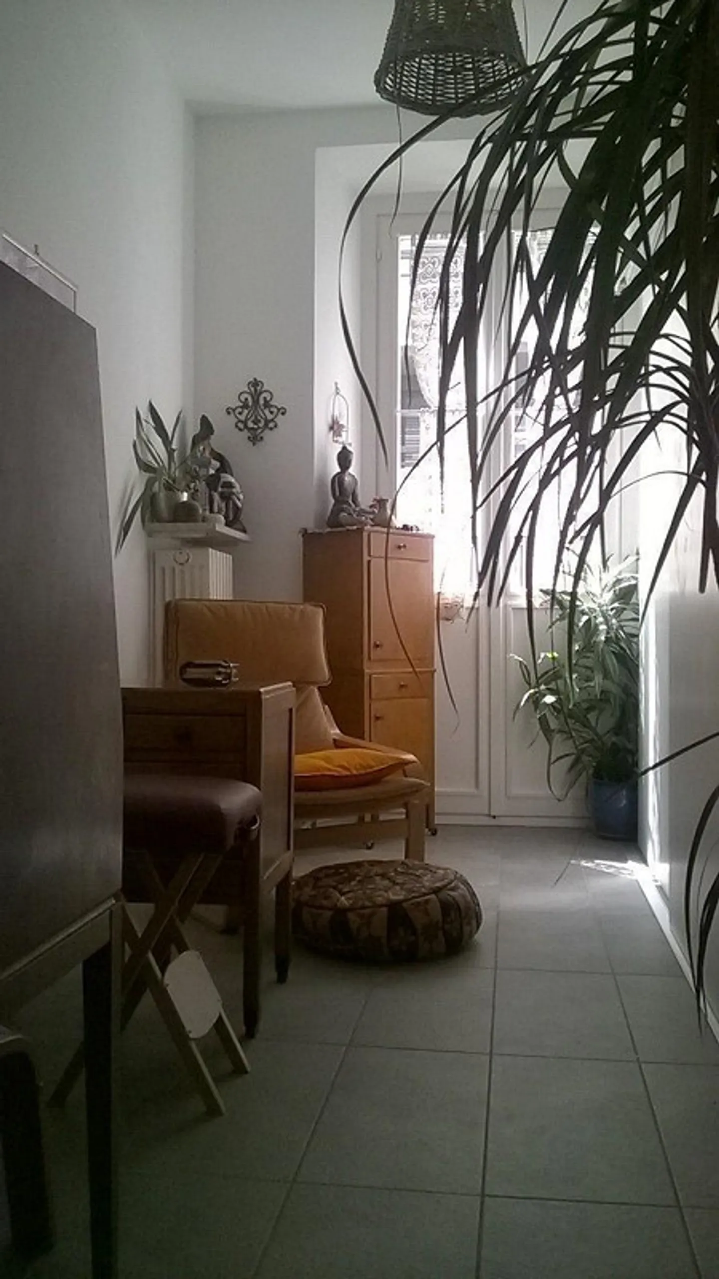Chiasso, elegant and recent office with covered parking space - Photo 12 of 17