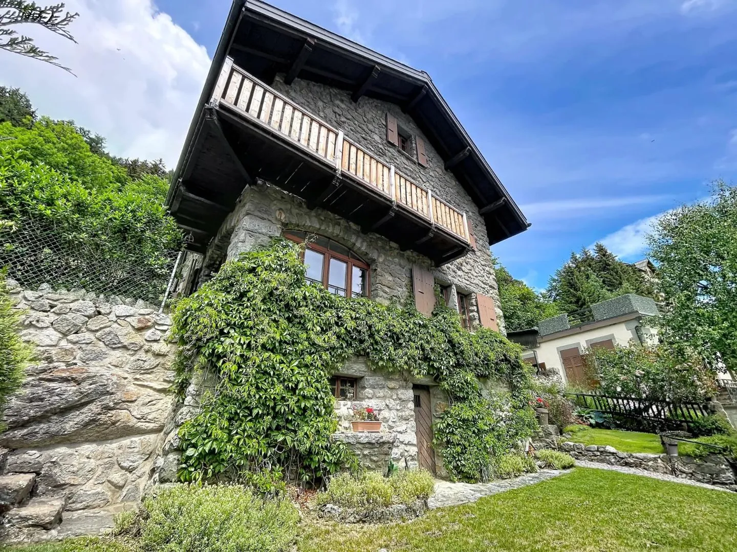 Charming Renovated Chalet in Finhaut - Photo 12 of 12