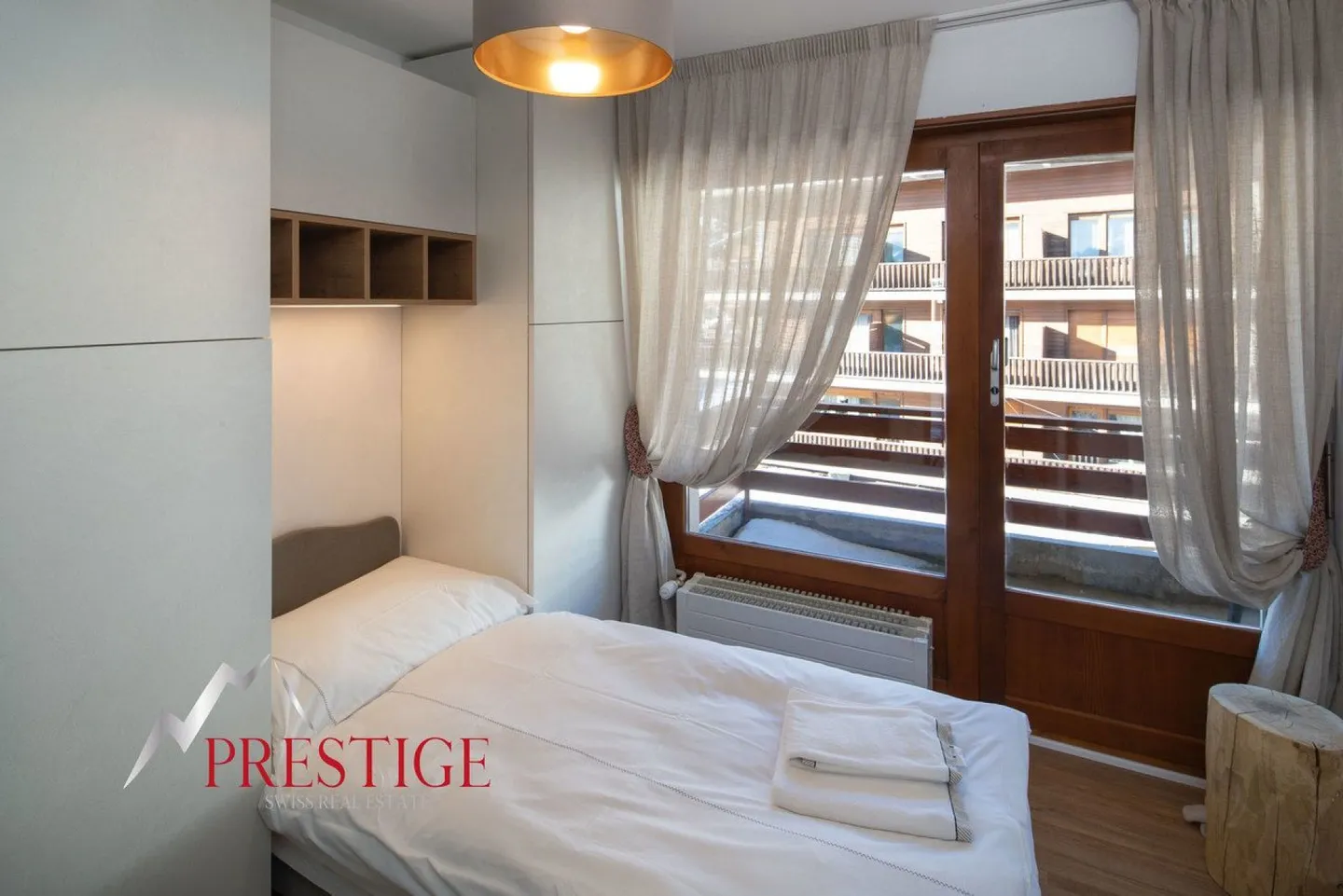 Central Crans-Montana Apt - Photo 7 of 15