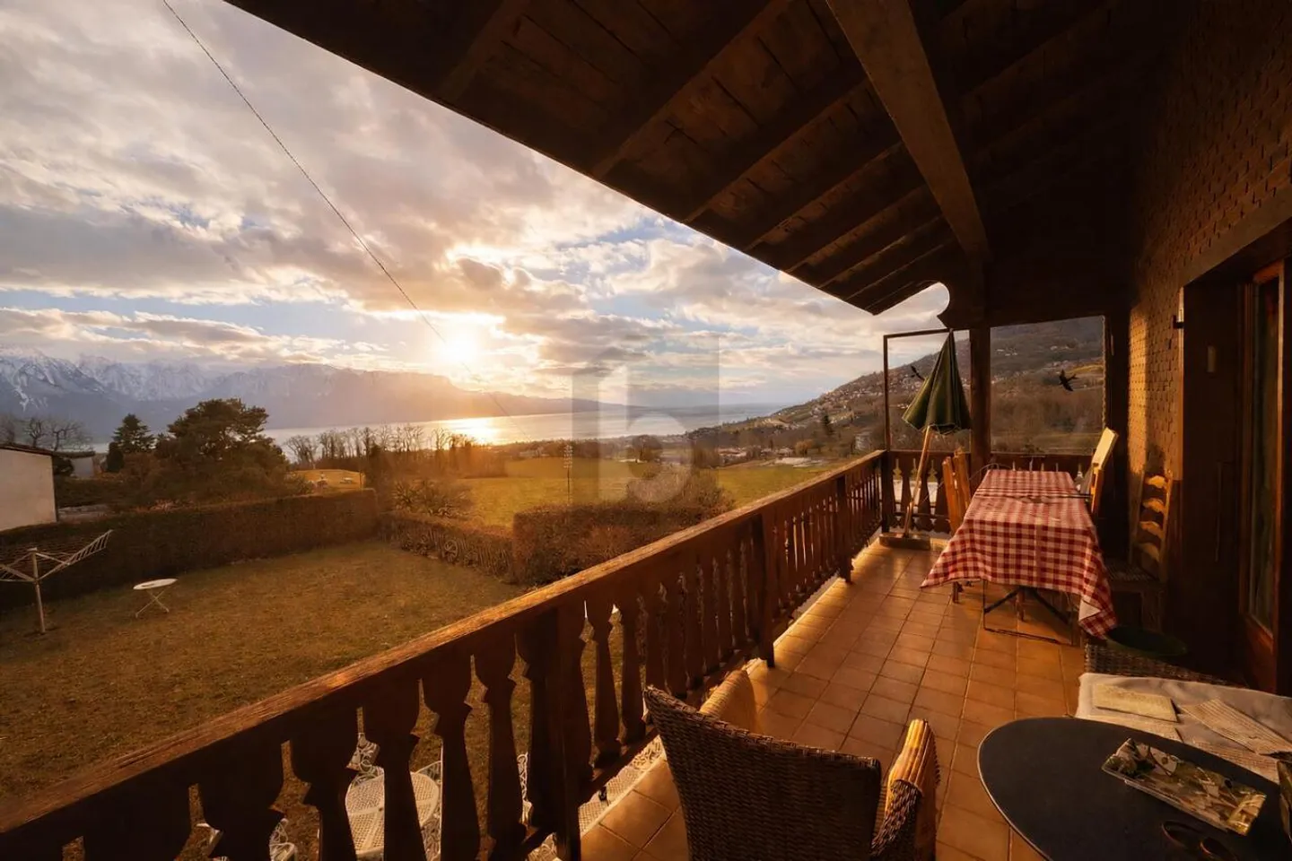 Charmant mit Garten und Seeblick - Ruhige Lage - Foto 2 von 6