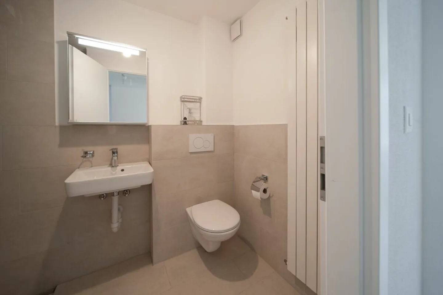 Maison Élégante en Emplacement Calme - Photo 11 sur 25