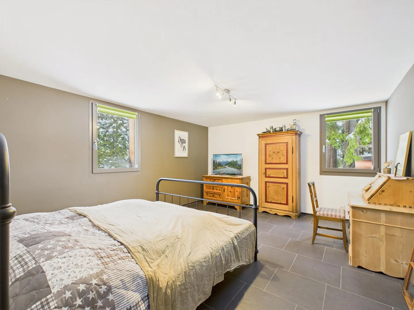 Grosszügiges Mehrfamilienhaus - Foto 10 von 14